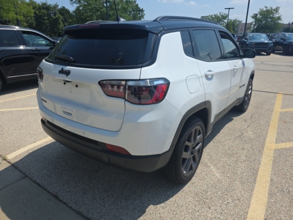 New 2026 Jeep Compass LIMITED 4X4 Sport Utility