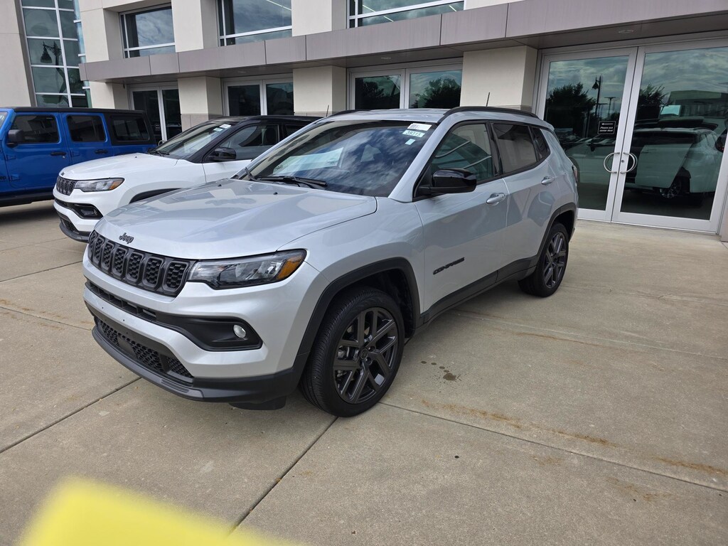 New 2026 Jeep Compass LATITUDE ALTITUDE 4X4 Sport Utility