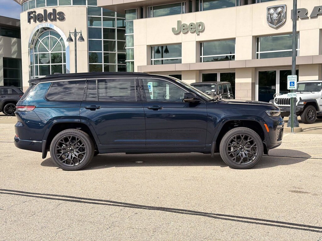 New 2027 Jeep Grand Cherokee L SUMMIT 4X4 Sport Utility