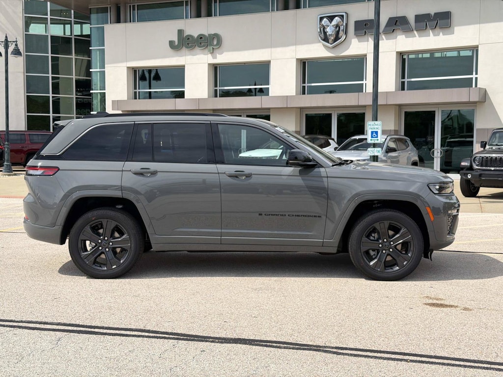 New 2027 Jeep Grand Cherokee LIMITED RESERVE 4X4 Sport Utility