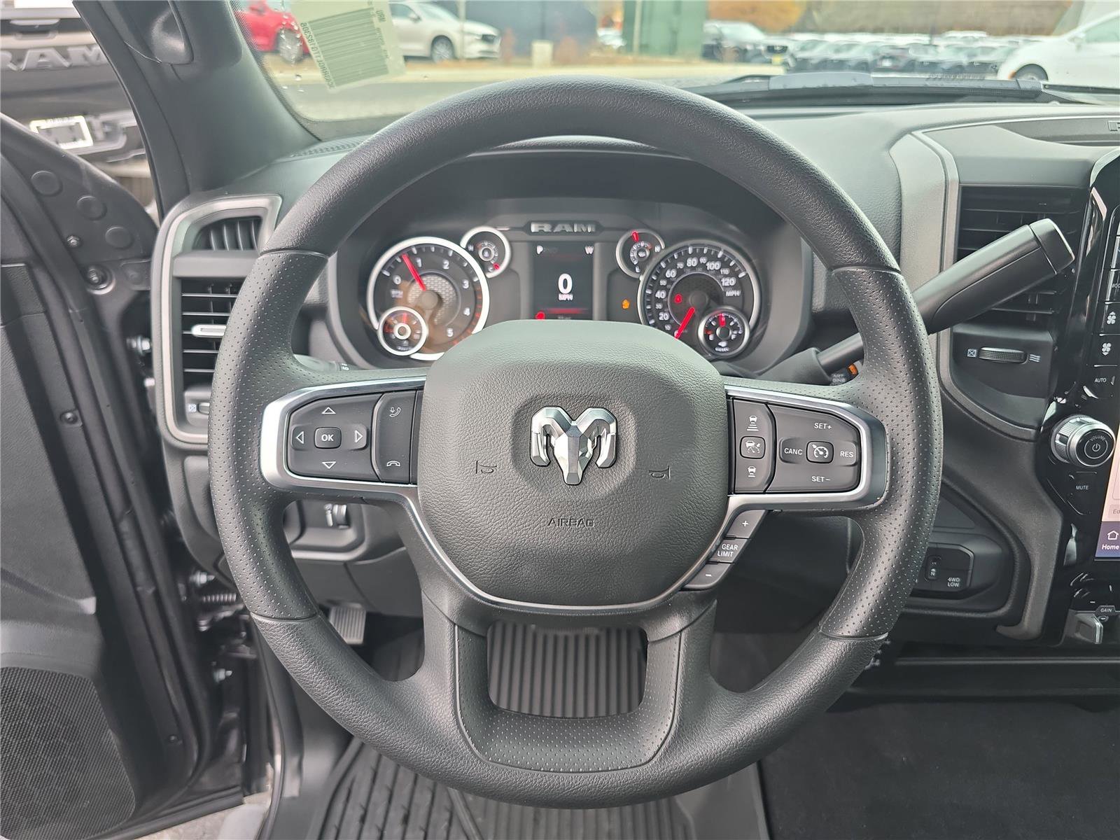 2026 RAM 3500 Tradesman - Photo 26