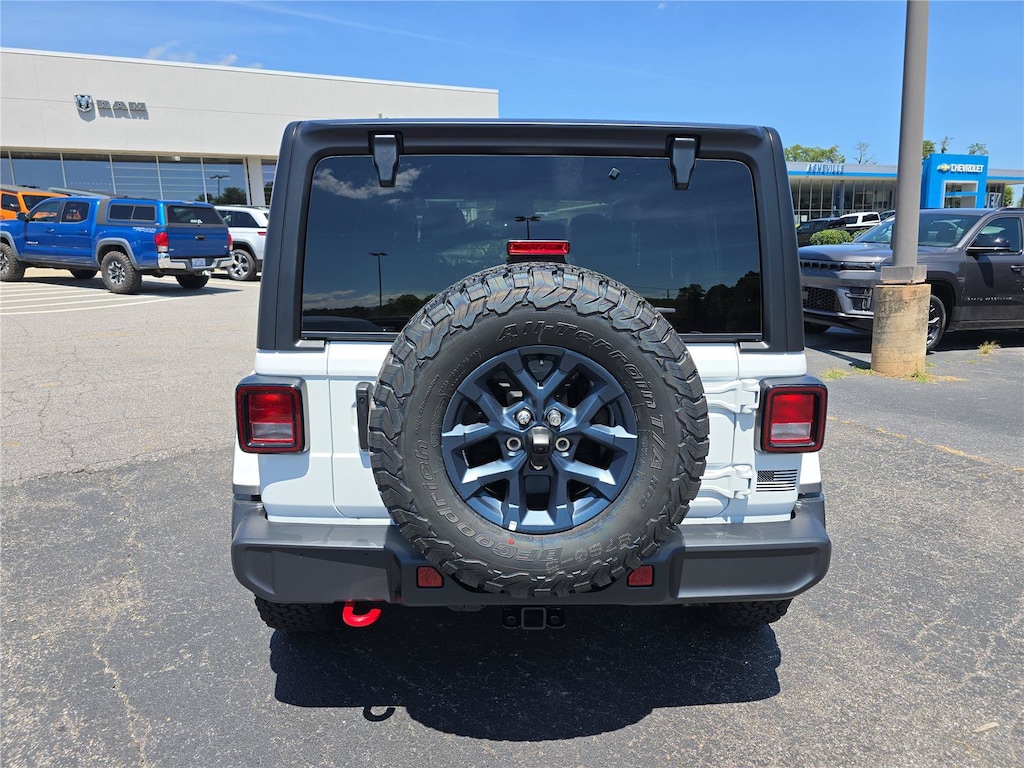 New 2026 Jeep Wrangler 4-Door Sport Sport Utility