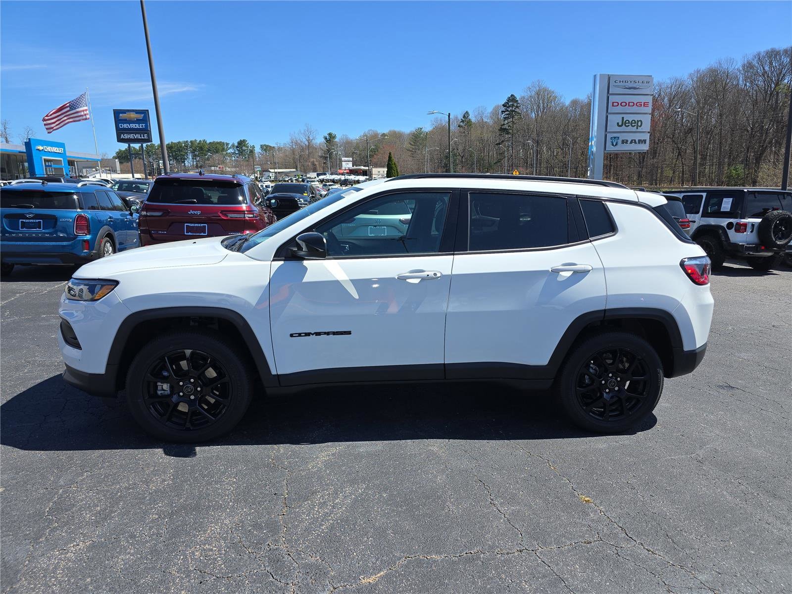 2026 Jeep Compass Latitude Altitude - Photo 7