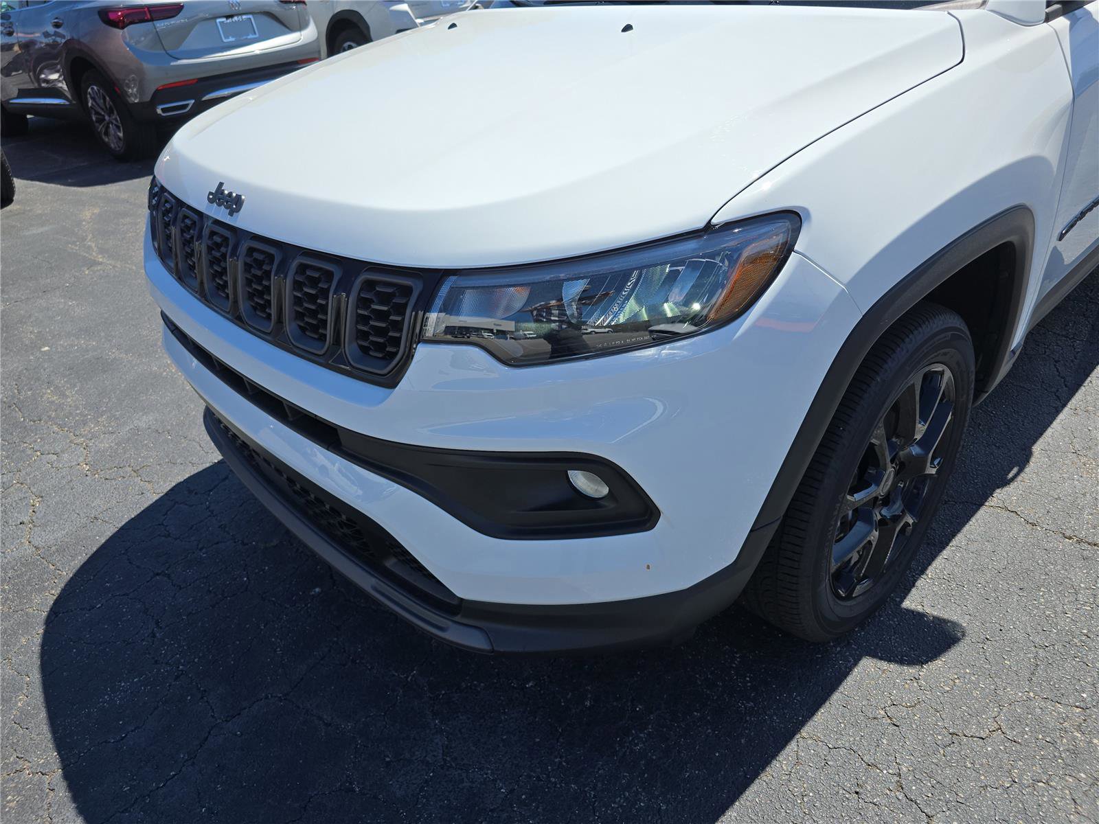 2026 Jeep Compass Latitude Altitude - Photo 10