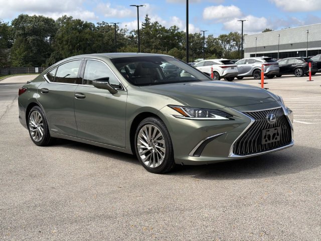 Used 2019 Lexus ES 300h Ultra Luxury Sedan