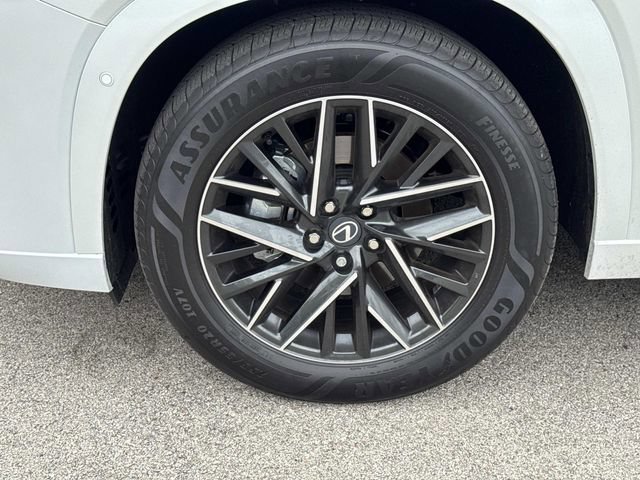 2026 Lexus TX 350 Luxury - Photo 9