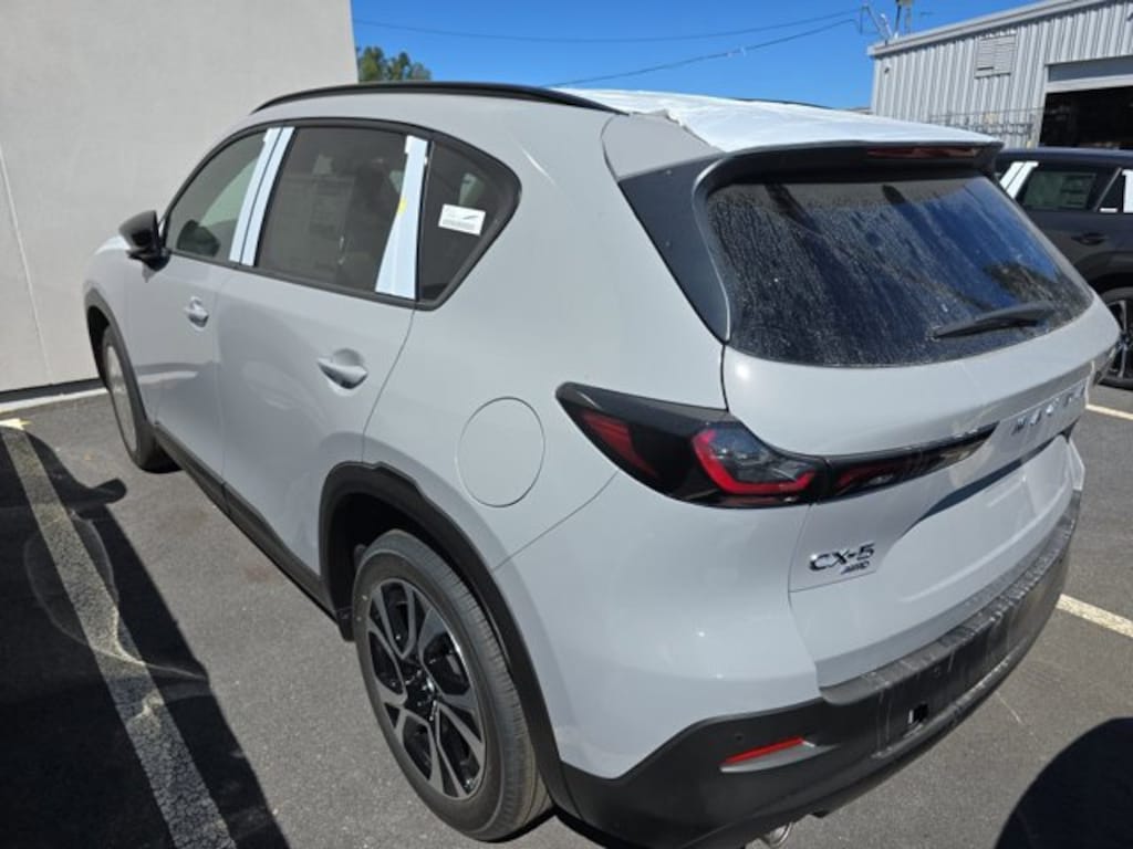 New 2026 Mazda CX-5 2.5 S Preferred AWD Sport Utility