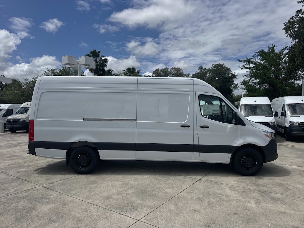 New 2026 Mercedes-Benz Sprinter Cargo Van High Roof 4-Cyl Diesel 2500 High Roof I4 Diesel 170 RWD
