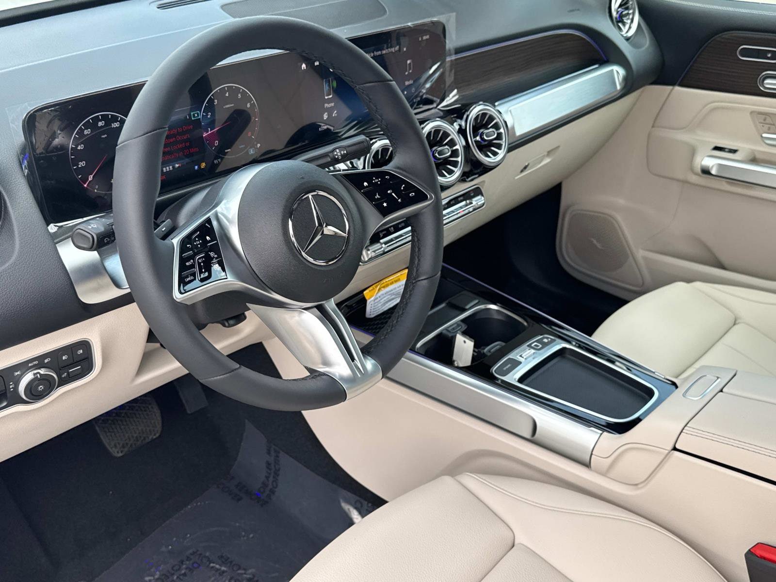 2026 Mercedes-Benz GLB GLB 250 - Photo 31