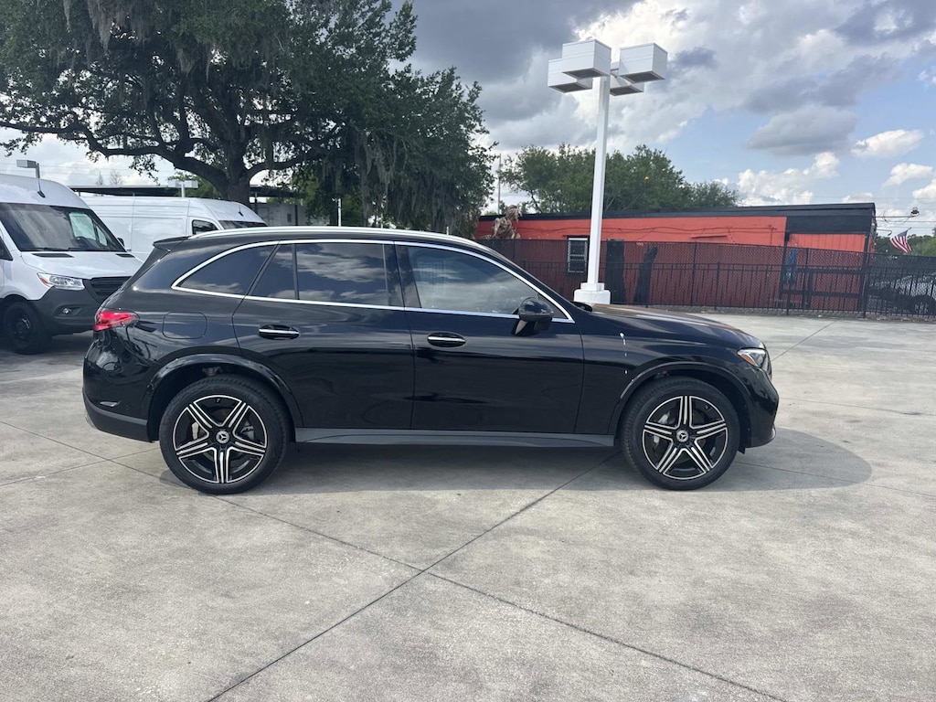 New 2026 Mercedes-Benz GLC 300 SUV SUV