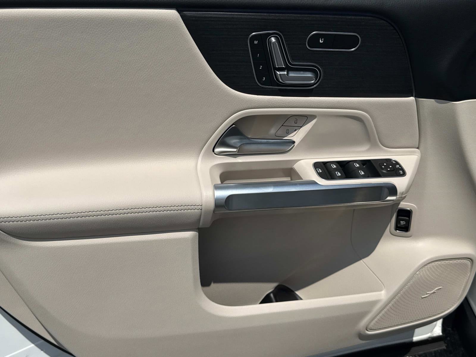 2026 Mercedes-Benz GLB GLB 250 - Photo 15