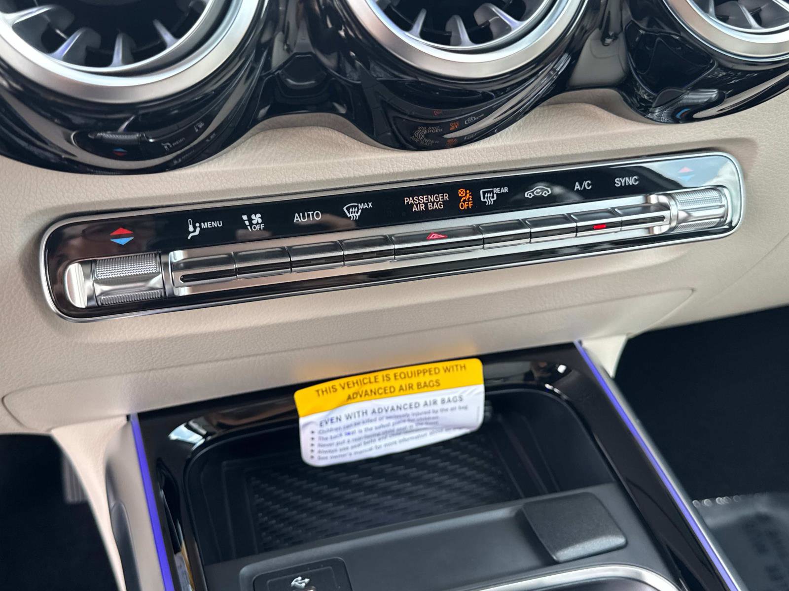 2026 Mercedes-Benz GLB GLB 250 - Photo 22