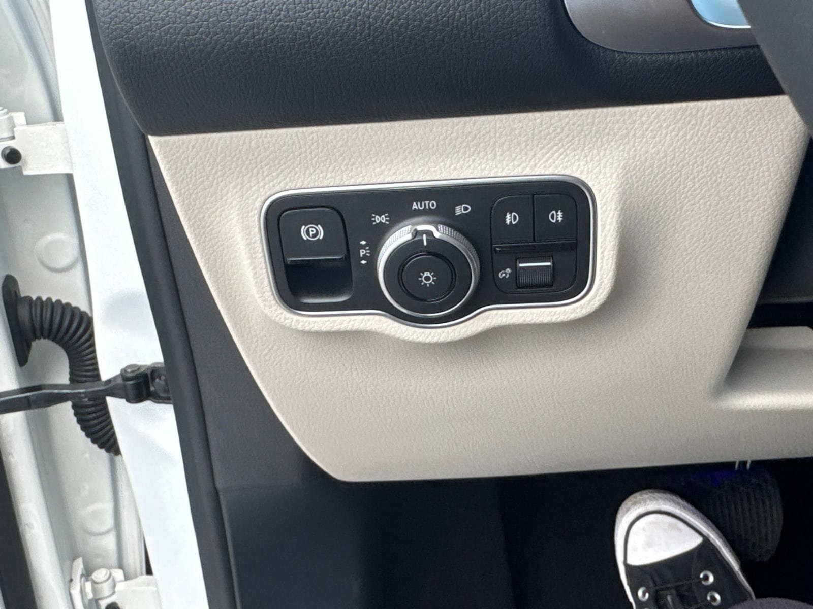 2026 Mercedes-Benz GLB GLB 250 - Photo 29