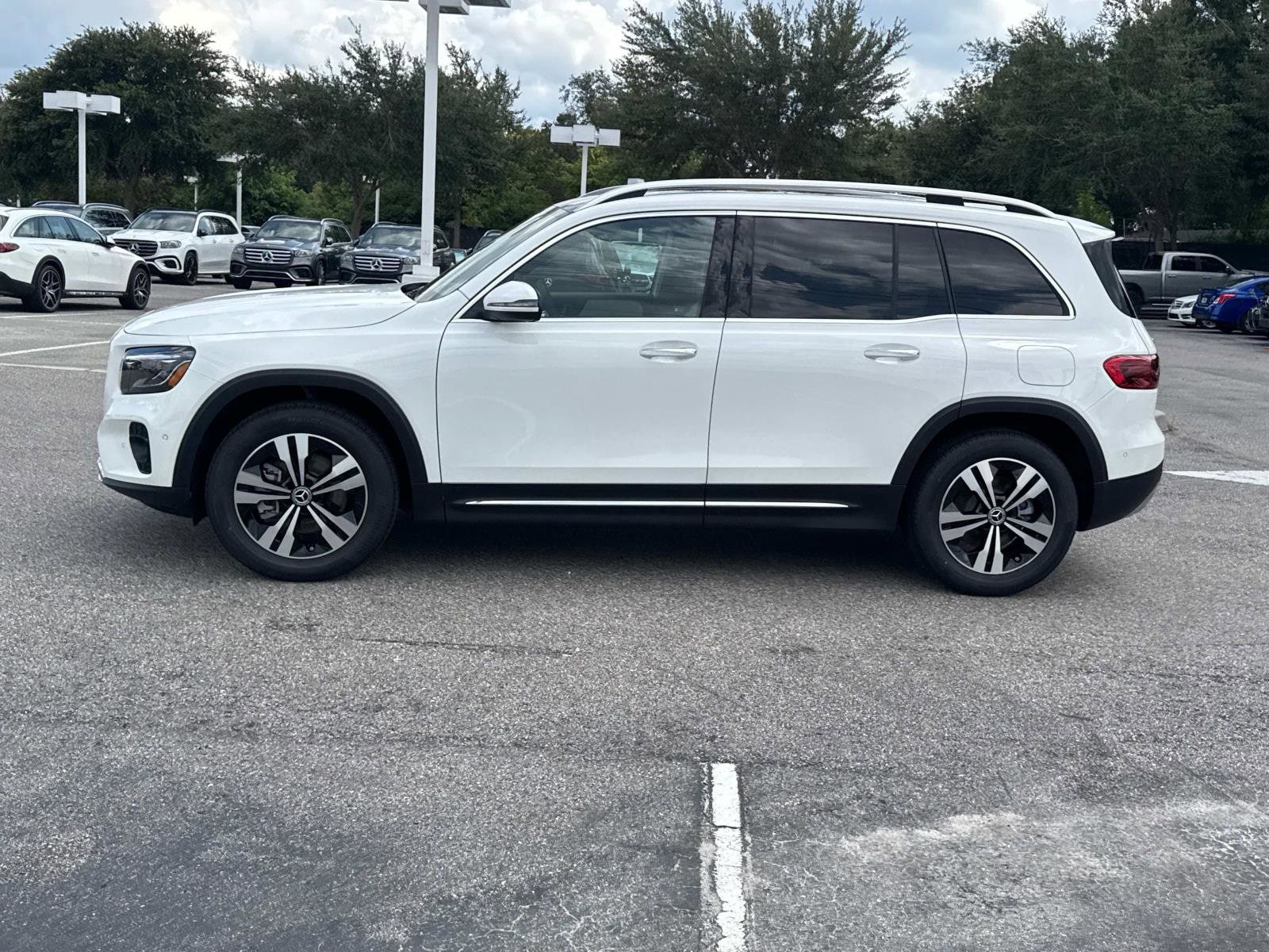 2026 Mercedes-Benz GLB GLB 250 - Photo 6