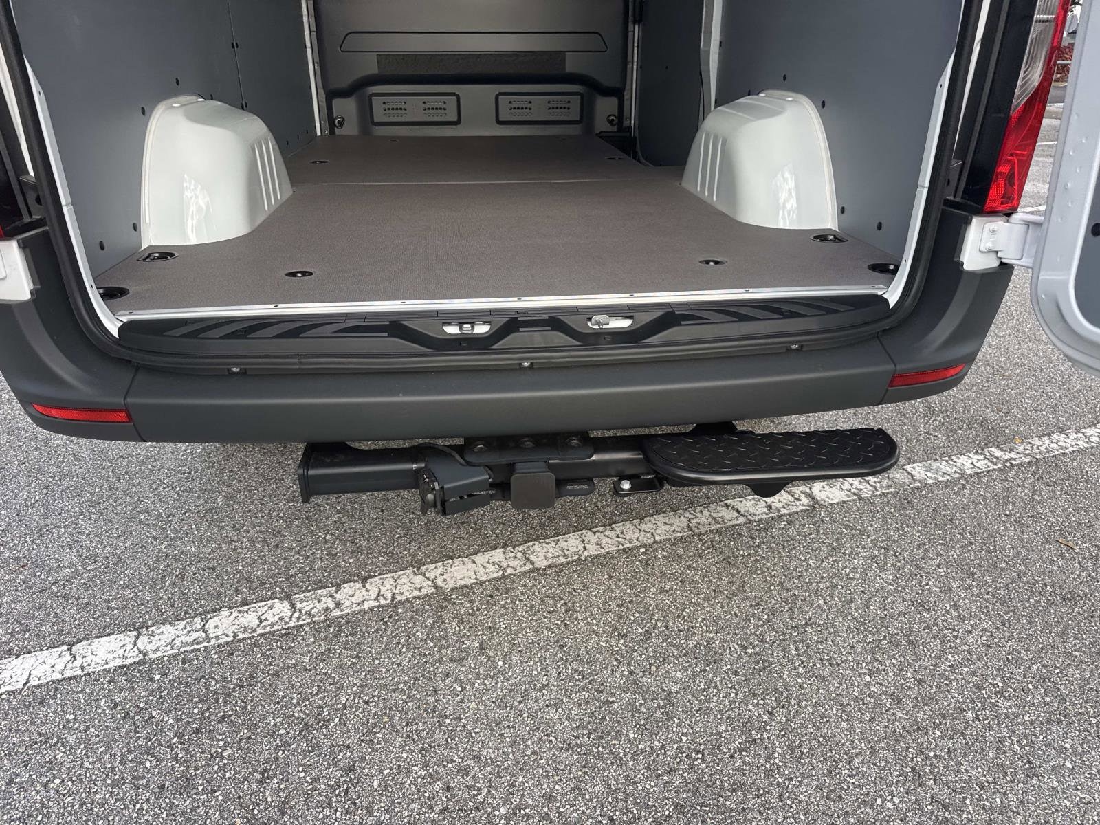 2026 Mercedes-Benz Sprinter Cargo Van Base - Photo 10