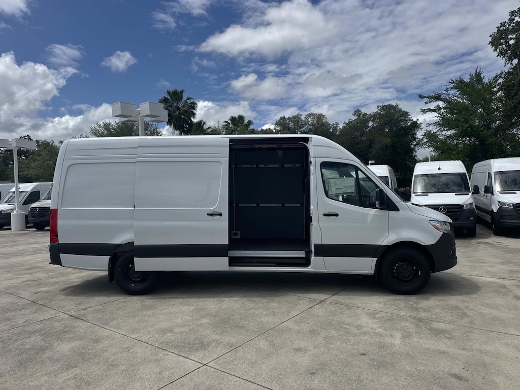 New 2026 Mercedes-Benz Sprinter Cargo Van High Roof 4-Cyl Diesel 2500 High Roof I4 Diesel 170 RWD