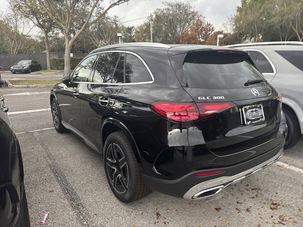 New 2026 Mercedes-Benz GLC 300 SUV