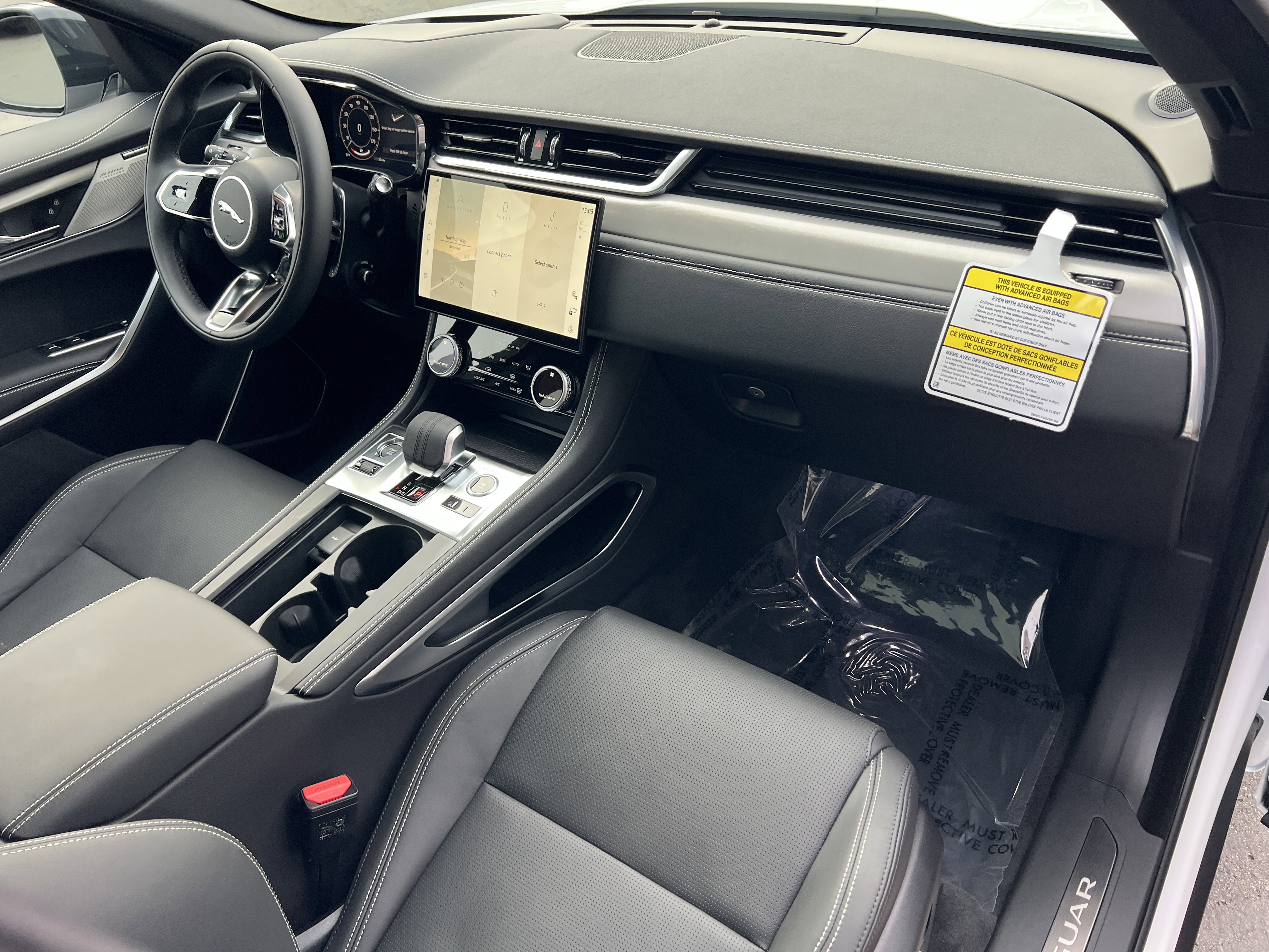 2026 Jaguar F-Pace R-Dynamic S - Photo 11
