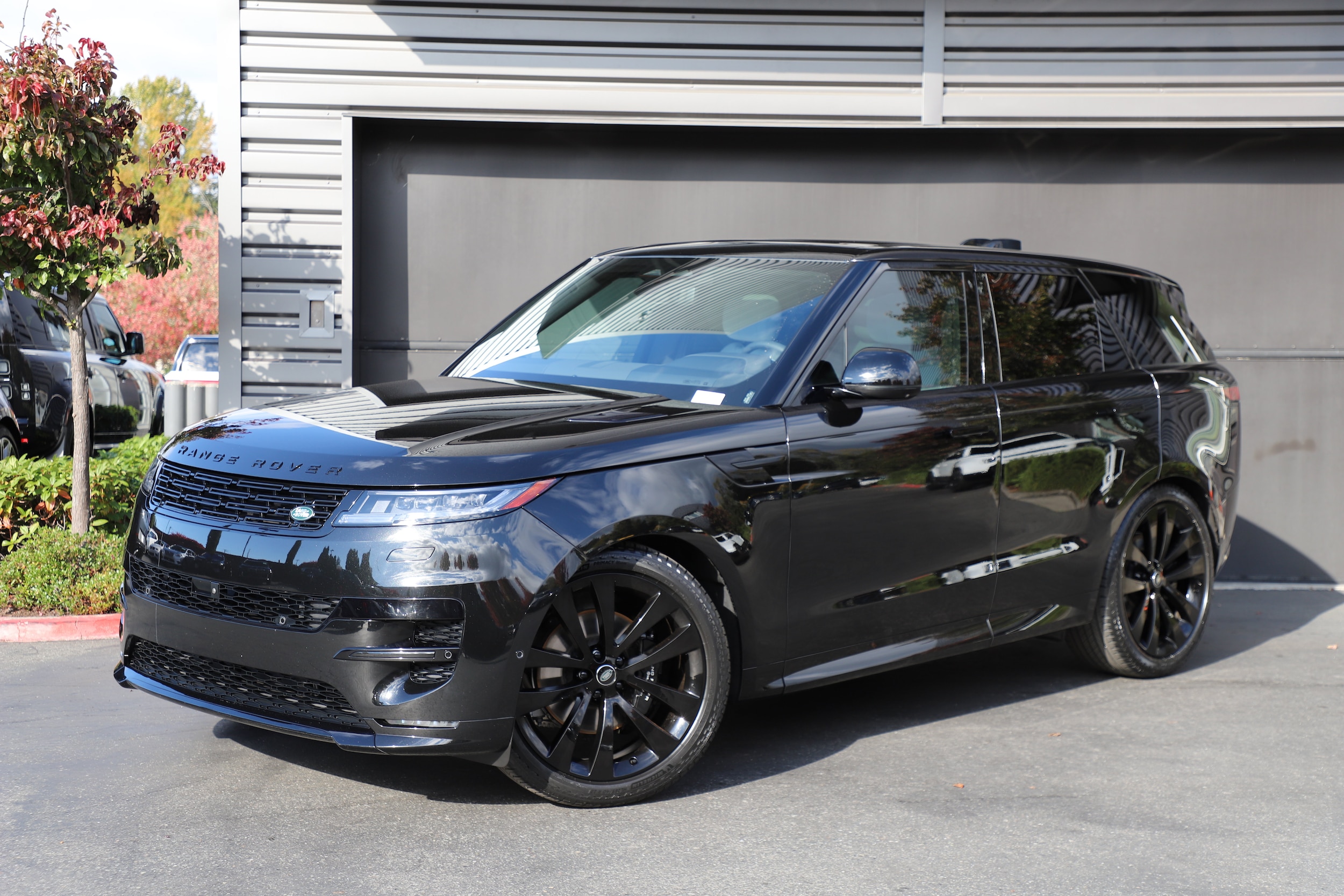 2025 Land Rover Range Rover Sport