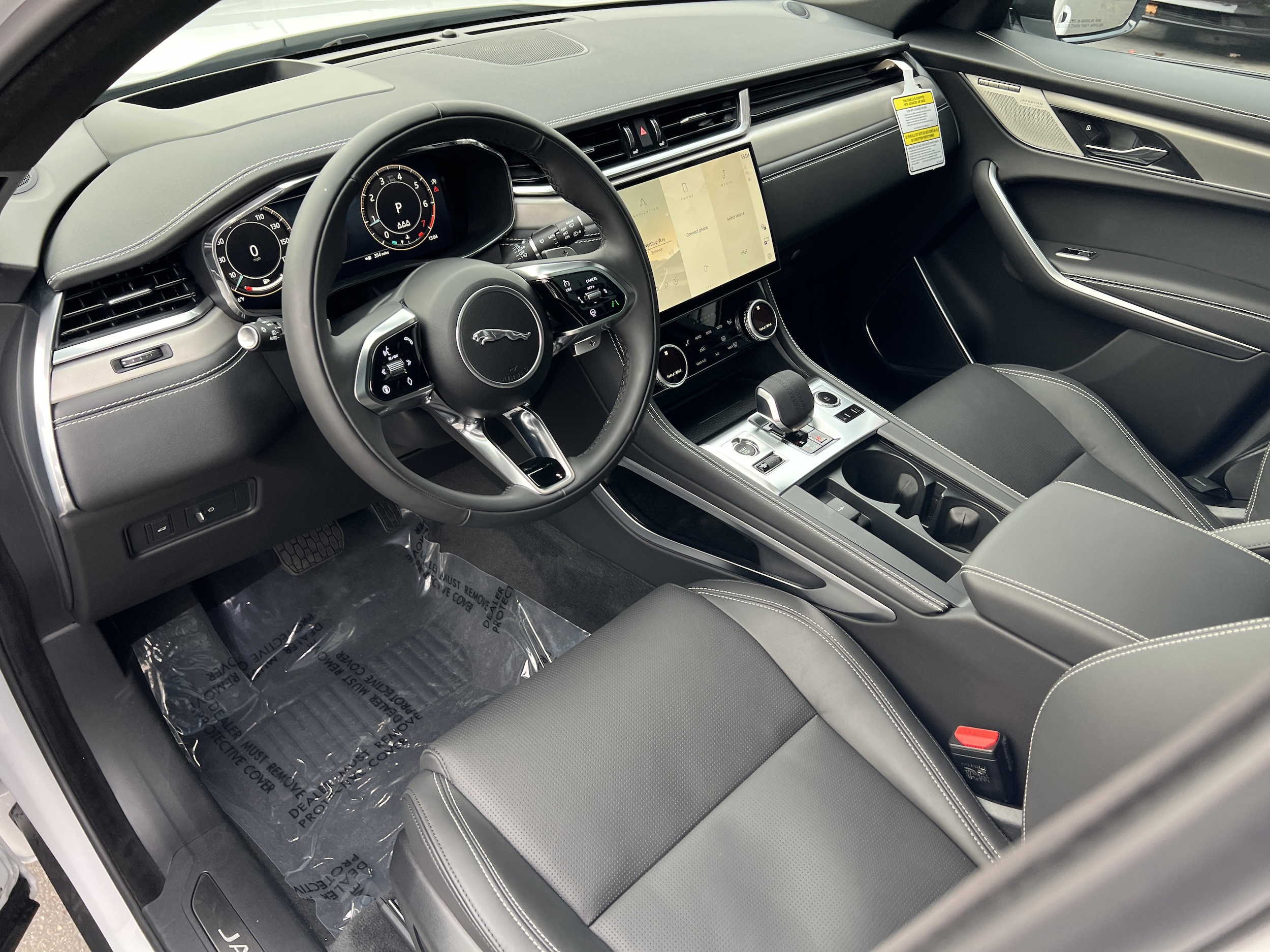 2026 Jaguar F-Pace R-Dynamic S - Photo 21