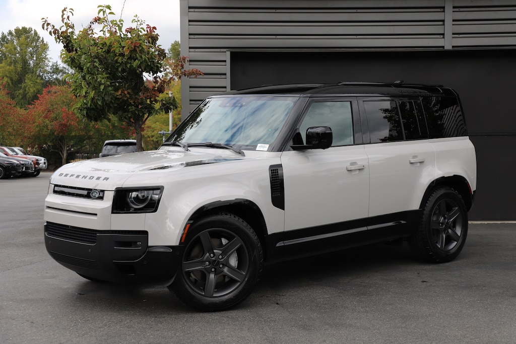 Certified 2026 Land Rover Defender X-Dynamic SE 110 P400 X-Dynamic SE