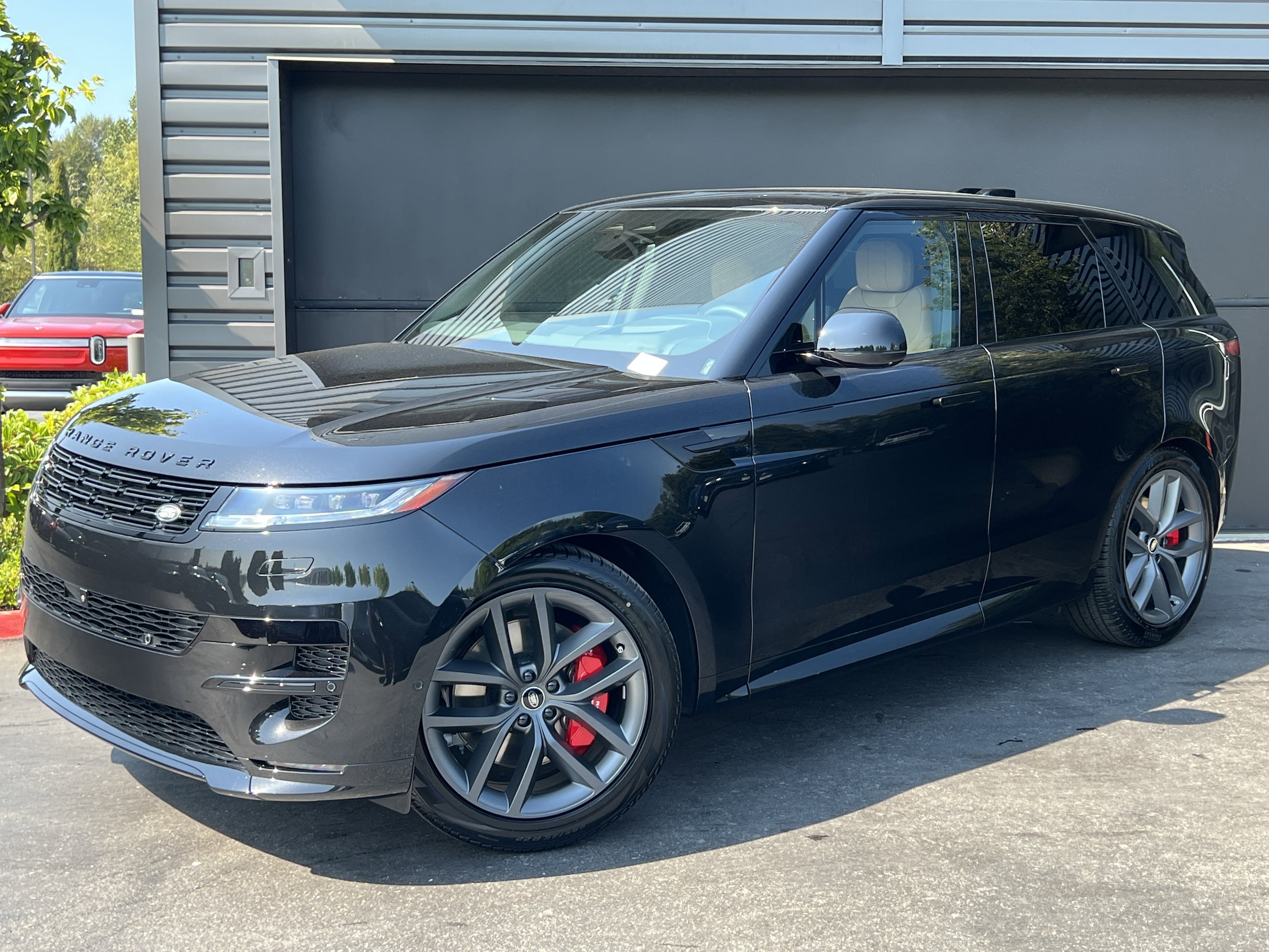 2025 Land Rover Range Rover Sport
