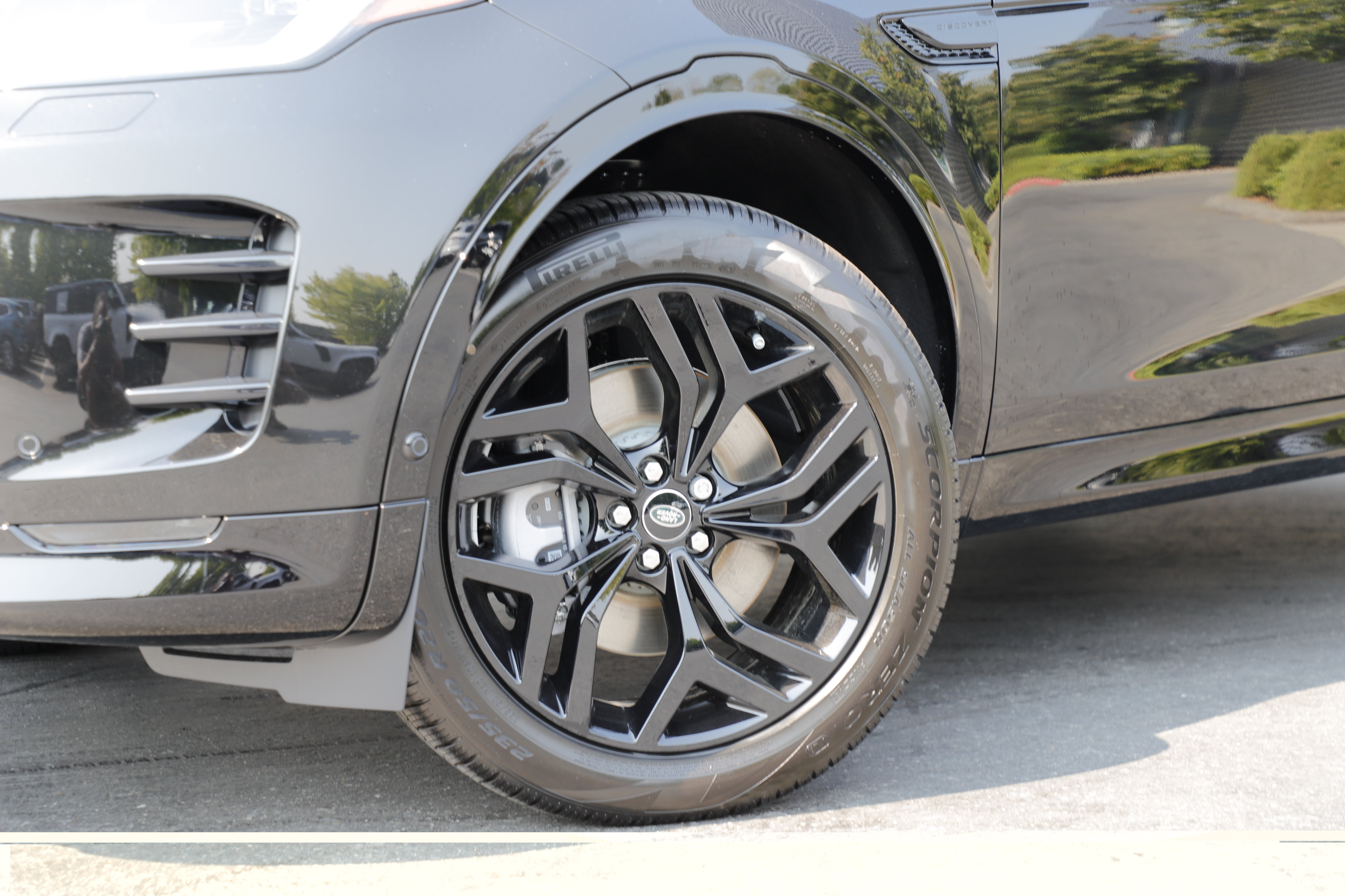 New 2026 Land Rover Discovery Sport P250 Landmark Edition SUV