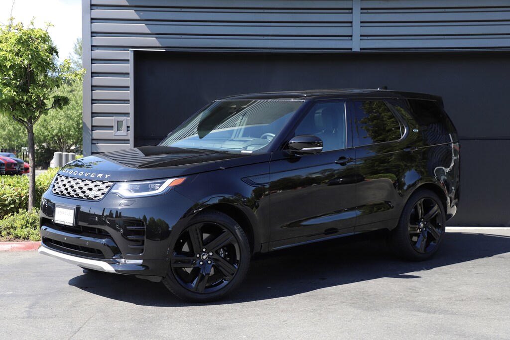 Certified 2025 Land Rover Discovery P360 Metropolitan Edition SUV