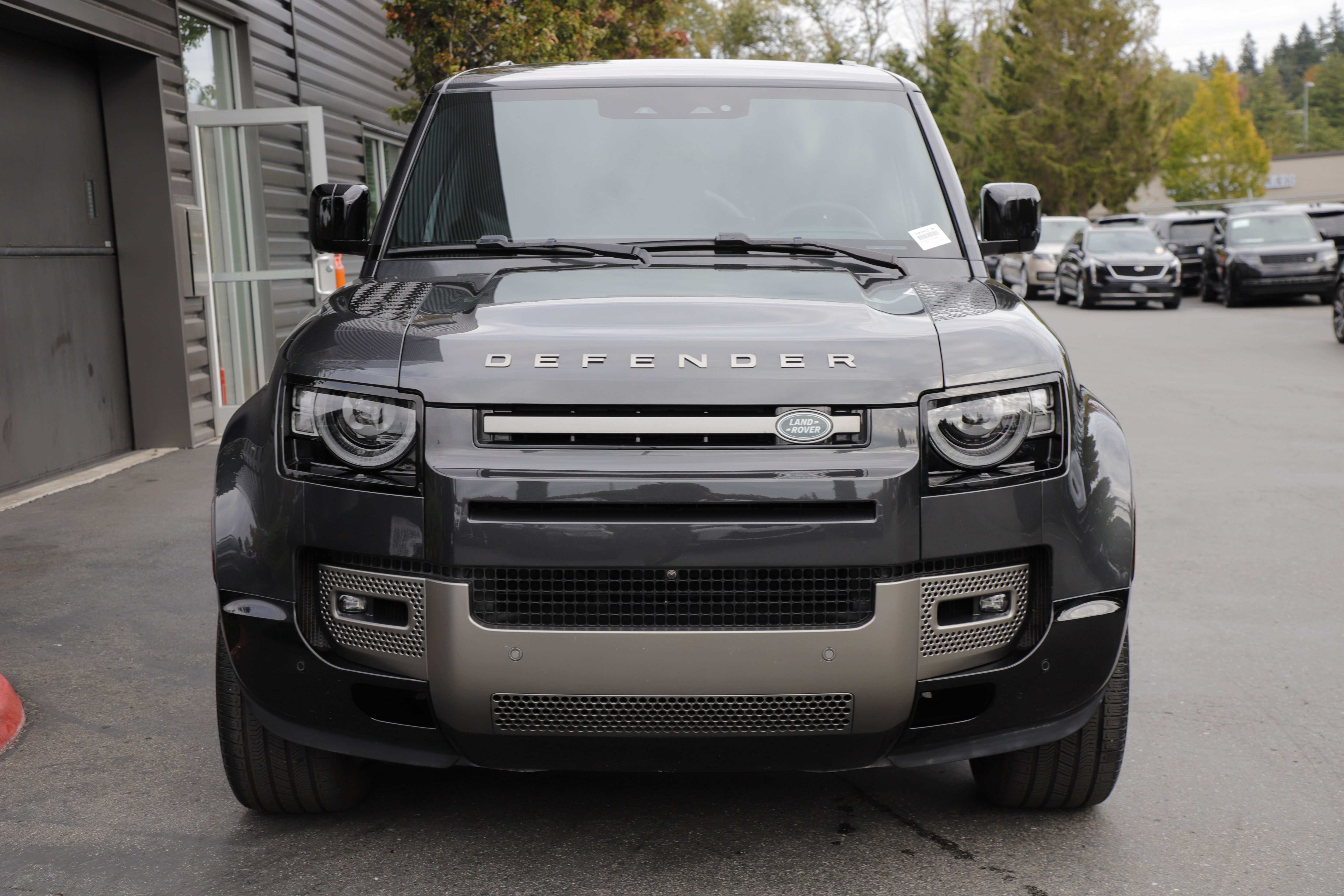 Certified 2025 Land Rover Defender X-Dynamic SE 130 P400 X-Dynamic SE