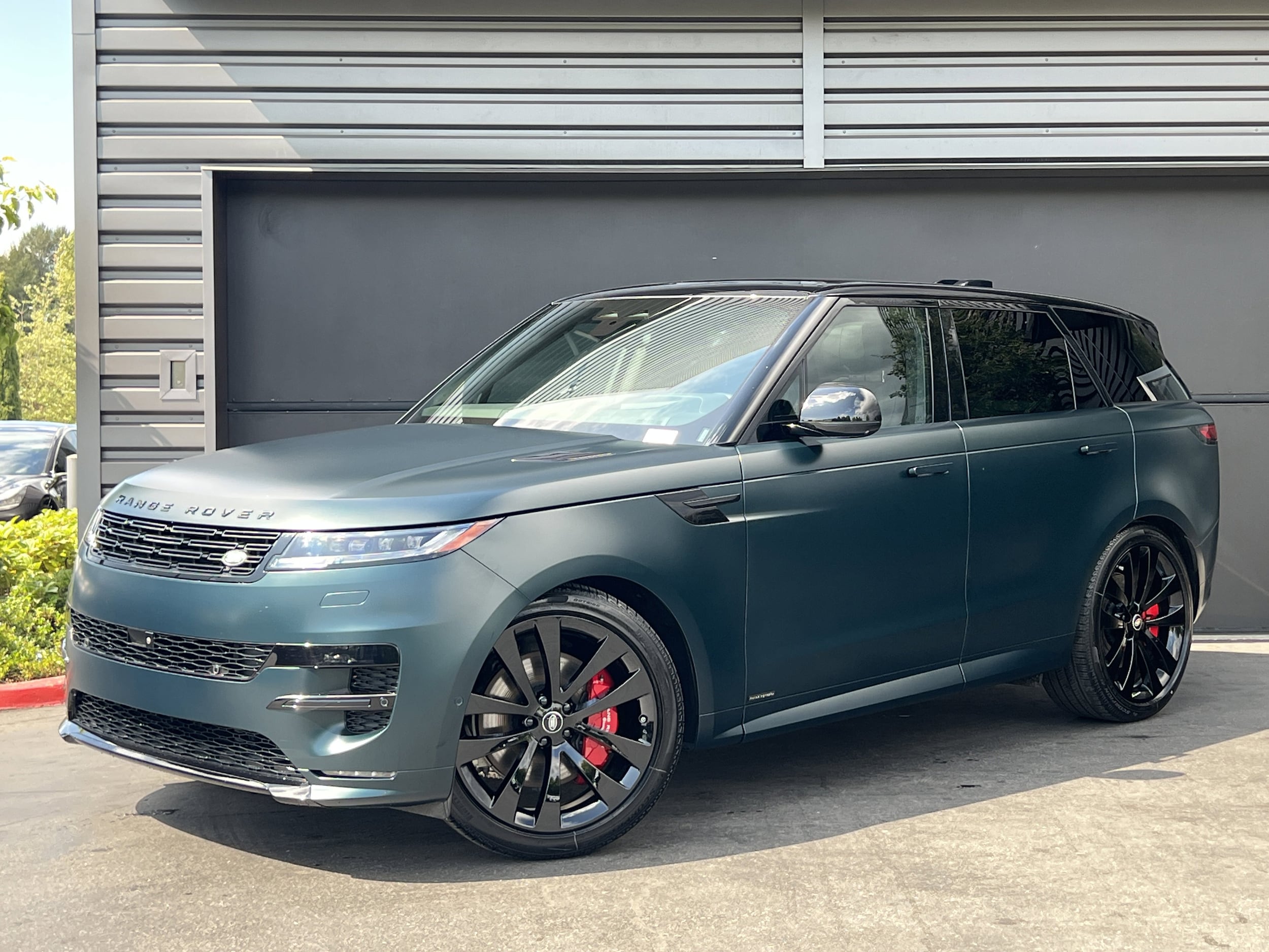 2025 Land Rover Range Rover Sport