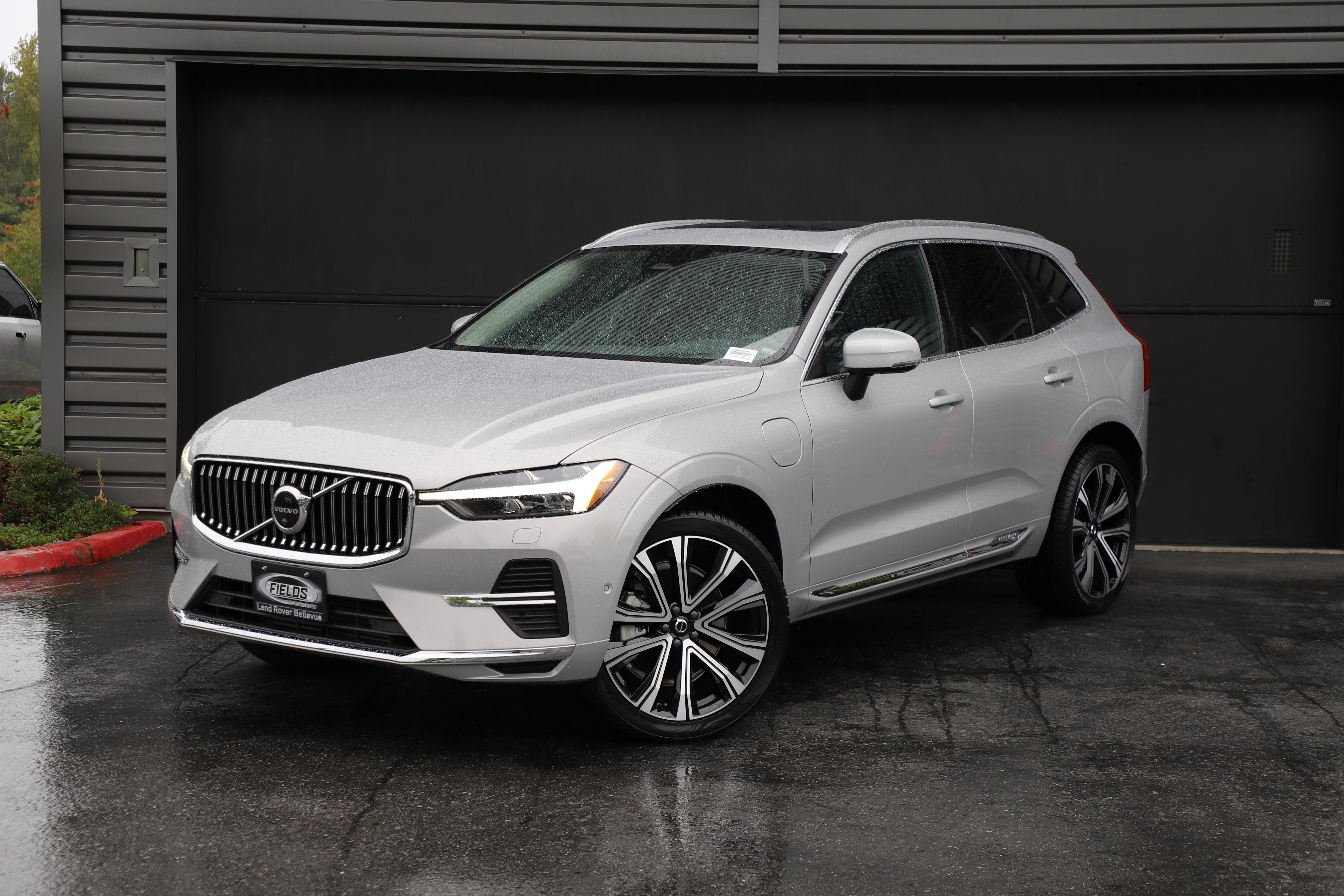  Volvo XC60 Recharge Plug-In Hybrid