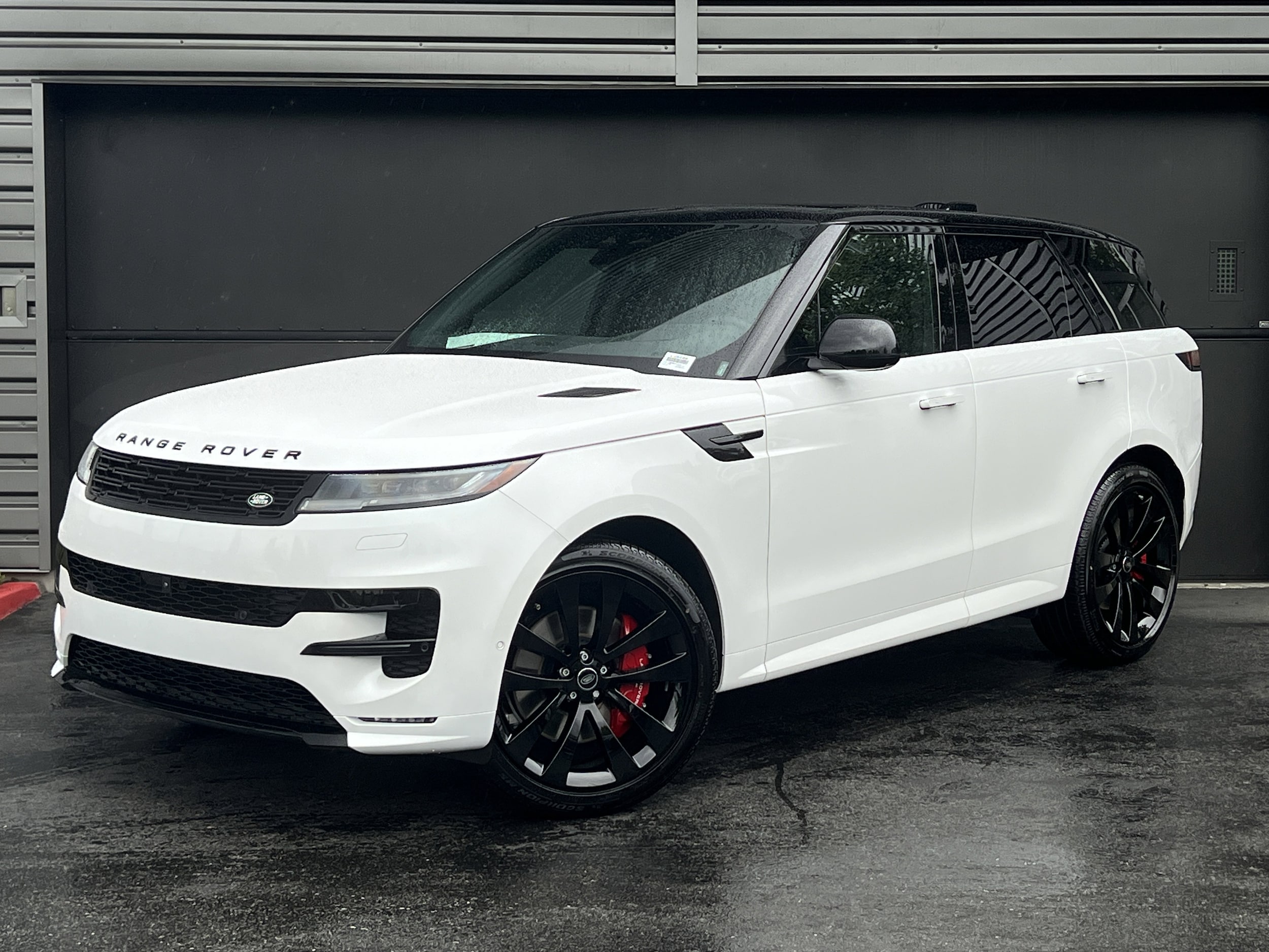 2025 Land Rover Range Rover Sport