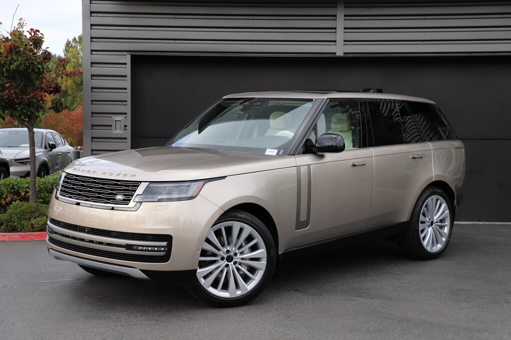 New 2026 Land Rover Range Rover SE SUV