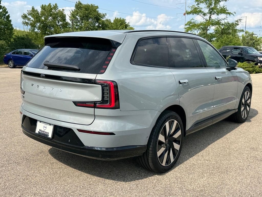 New 2025 Volvo EX90 Twin Motor Ultra 7-Seater SUV