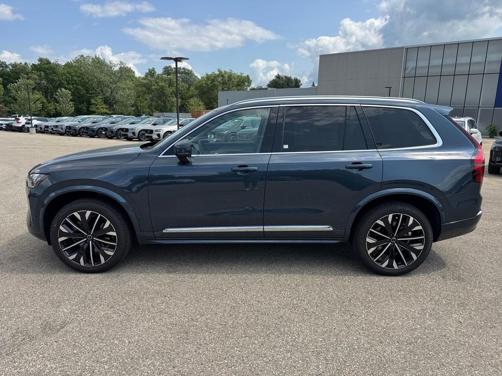 New 2026 Volvo XC90 B6 Plus 7-Seater SUV