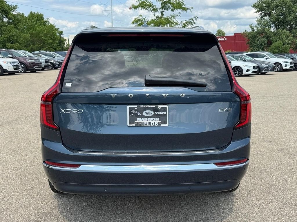 New 2026 Volvo XC90 B6 Plus 7-Seater SUV