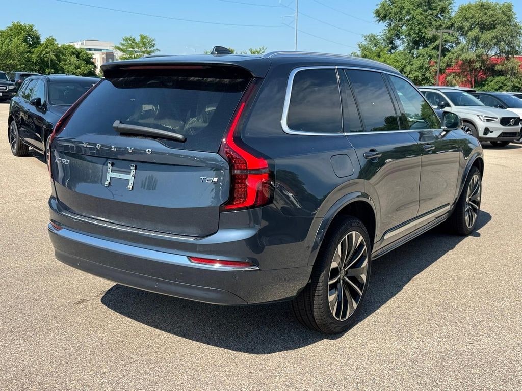 New 2026 Volvo XC90 plug-in hybrid T8 Plus 7-Seater SUV