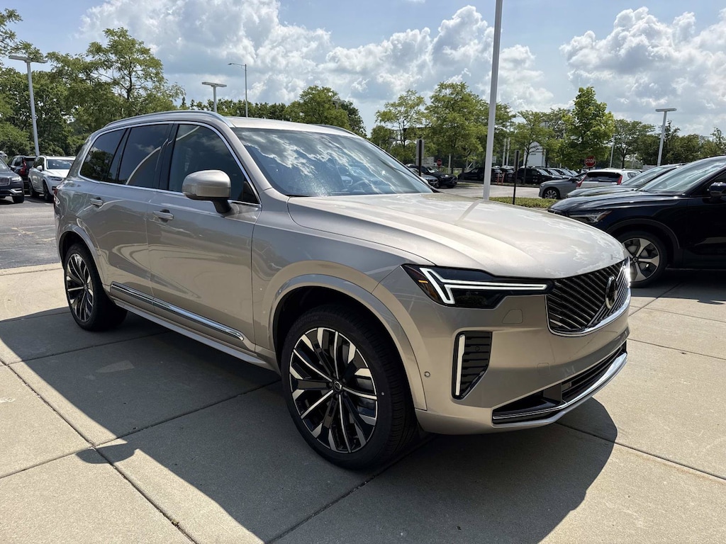 New 2026 Volvo XC90 plug-in hybrid T8 Plus 7-Seater SUV