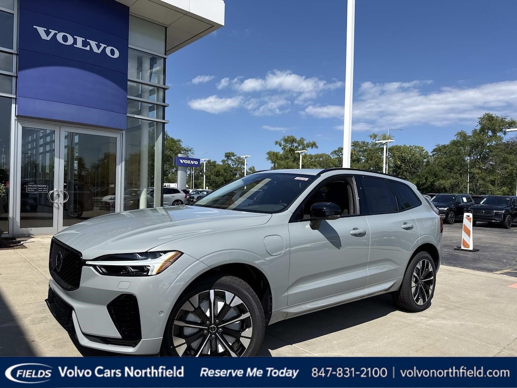 New 2026 Volvo XC60 plug-in hybrid T8 Plus SUV