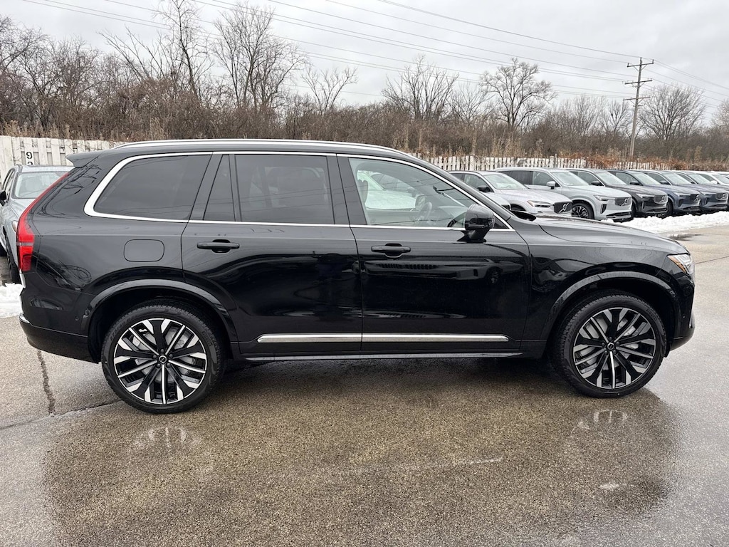Used 2026 Volvo XC90 plug-in hybrid T8 Plus 7-Seater SUV