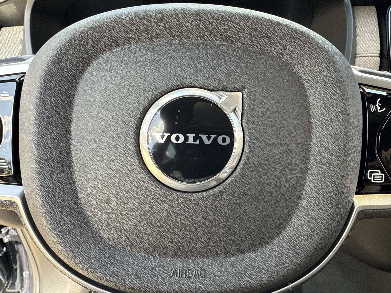 2026 Volvo XC90 Plus - Photo 35