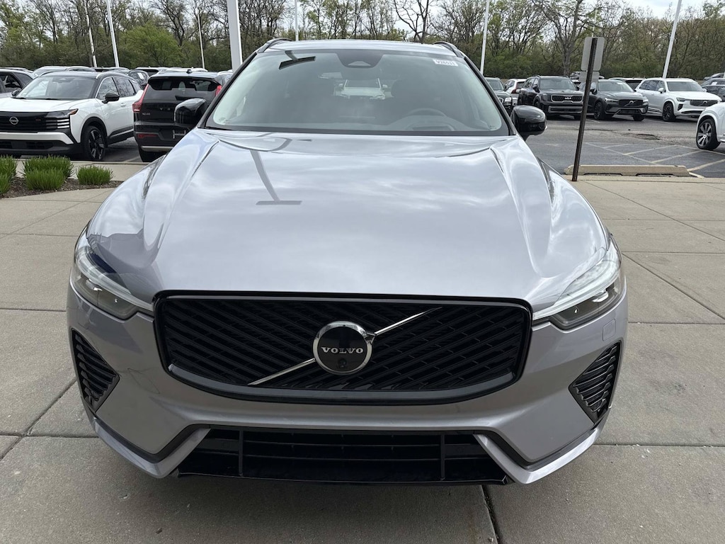 New 2026 Volvo XC60 B5 Ultra SUV