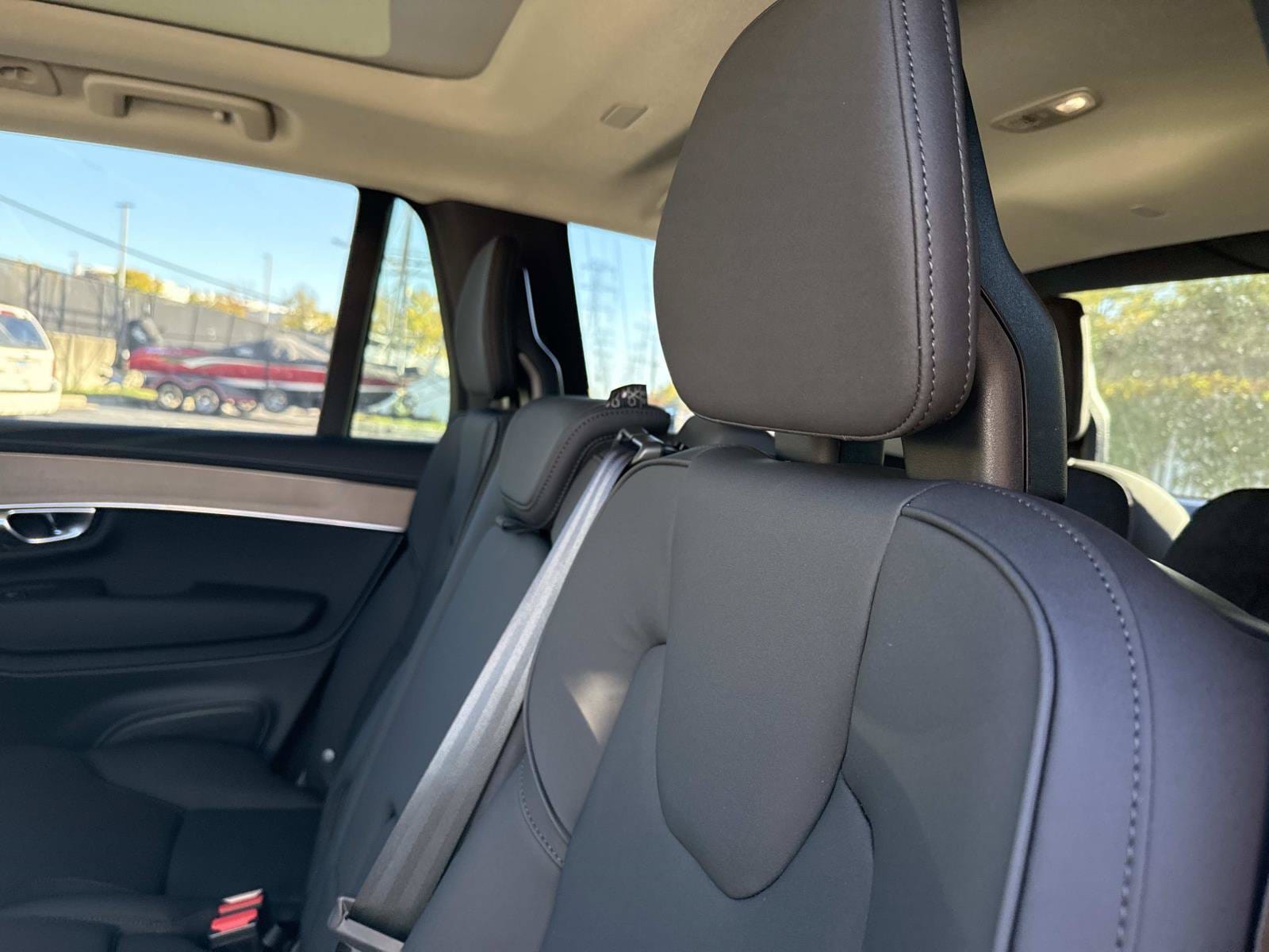 2026 Volvo XC90 Plus - Photo 15
