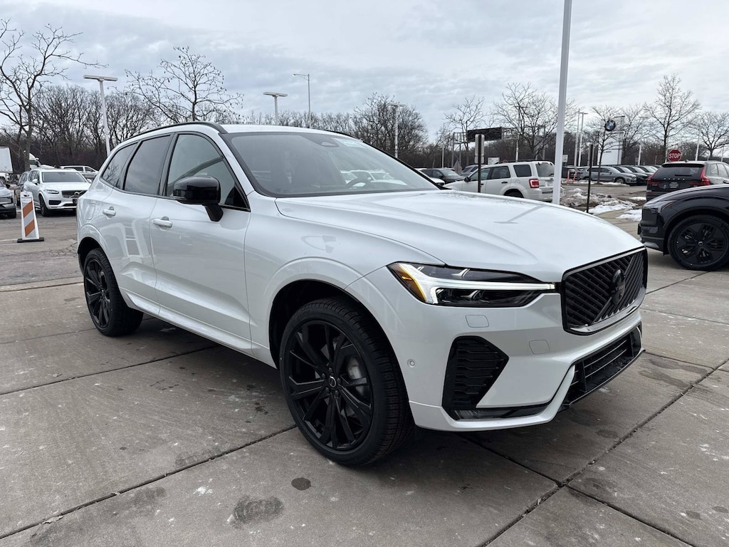 New 2026 Volvo XC60 B5 Ultra Black Edition SUV
