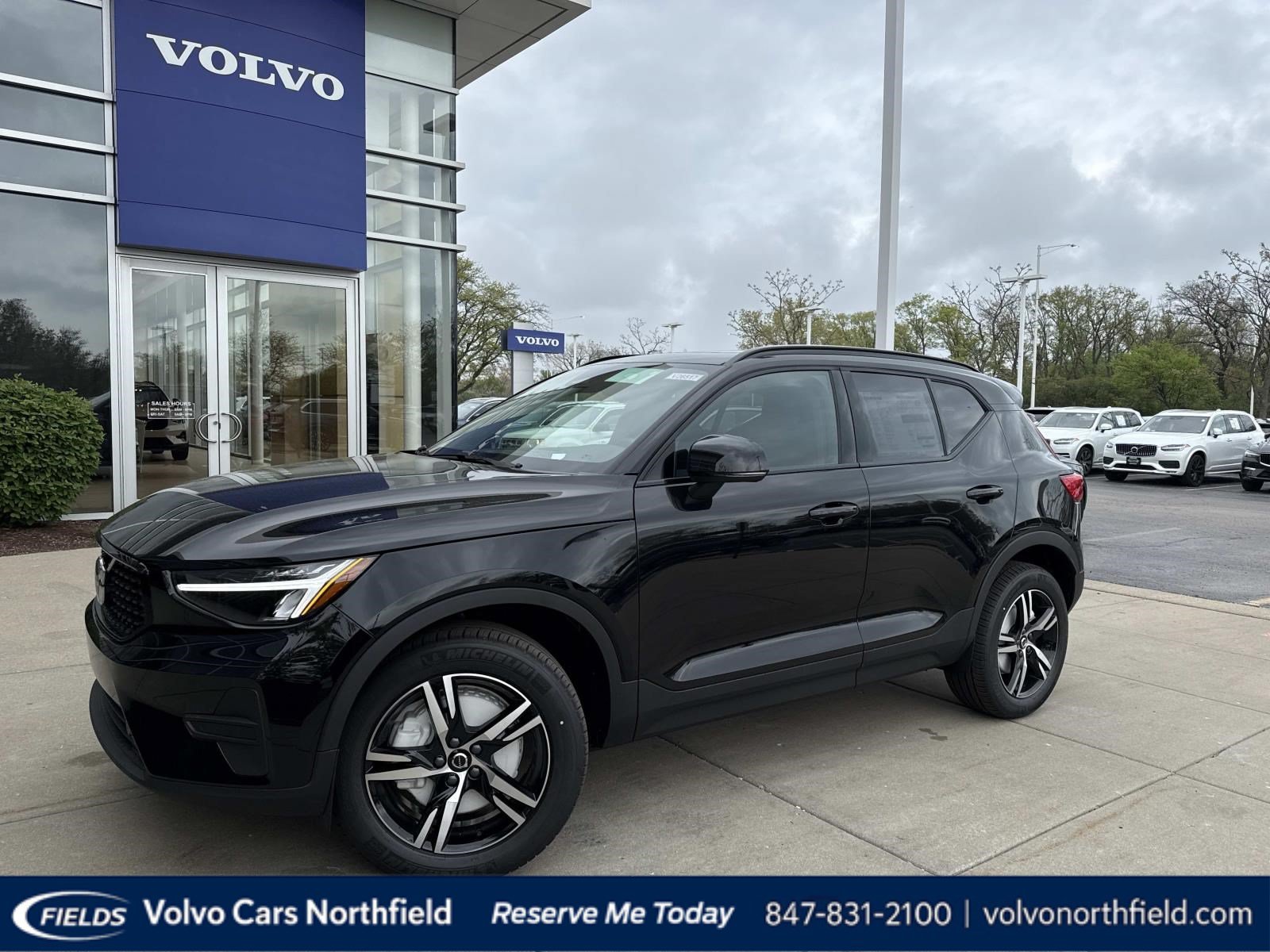 2026 Volvo XC40 Core