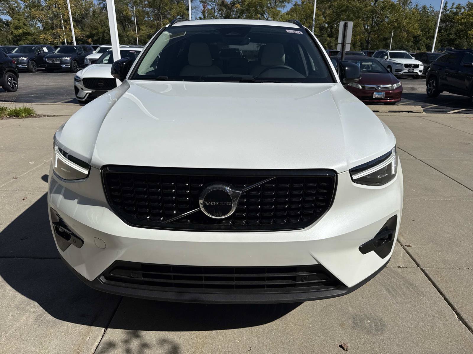 New 2026 Volvo XC40 B5 Ultra SUV