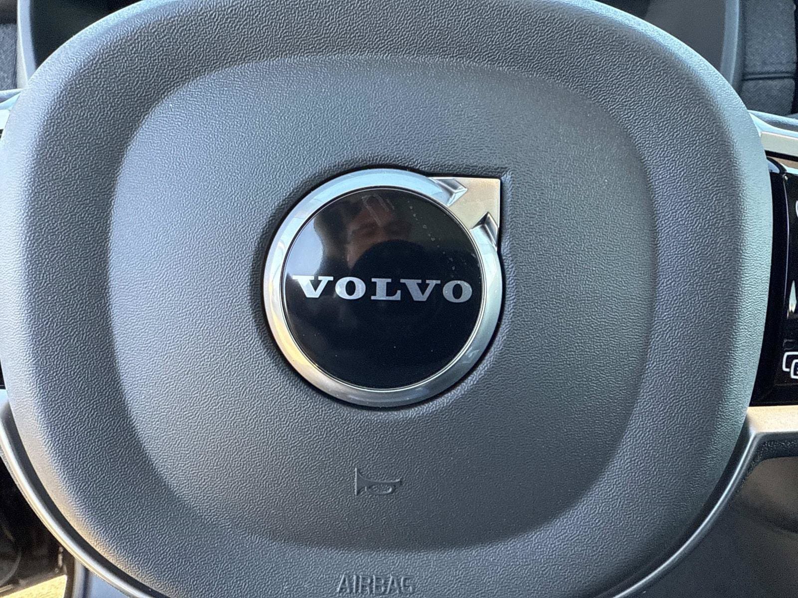 2026 Volvo XC90 Plus - Photo 37