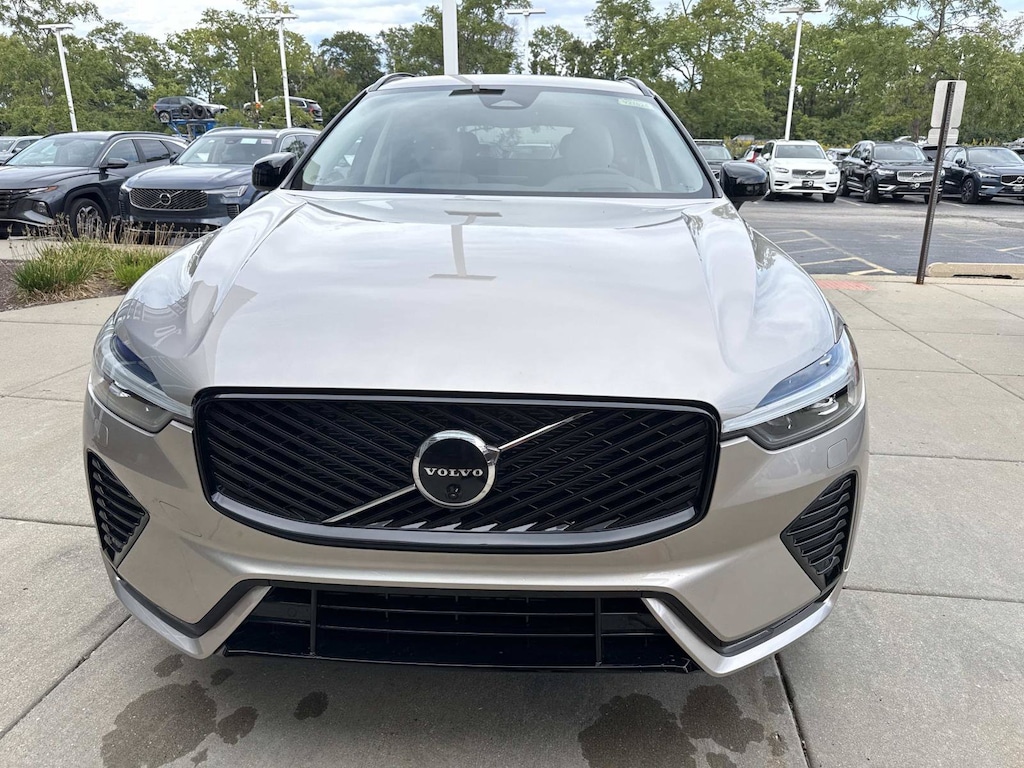 New 2027 Volvo XC60 B5 Ultra SUV