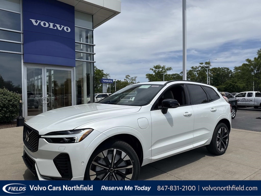 New 2026 Volvo XC60 plug-in hybrid T8 Plus SUV