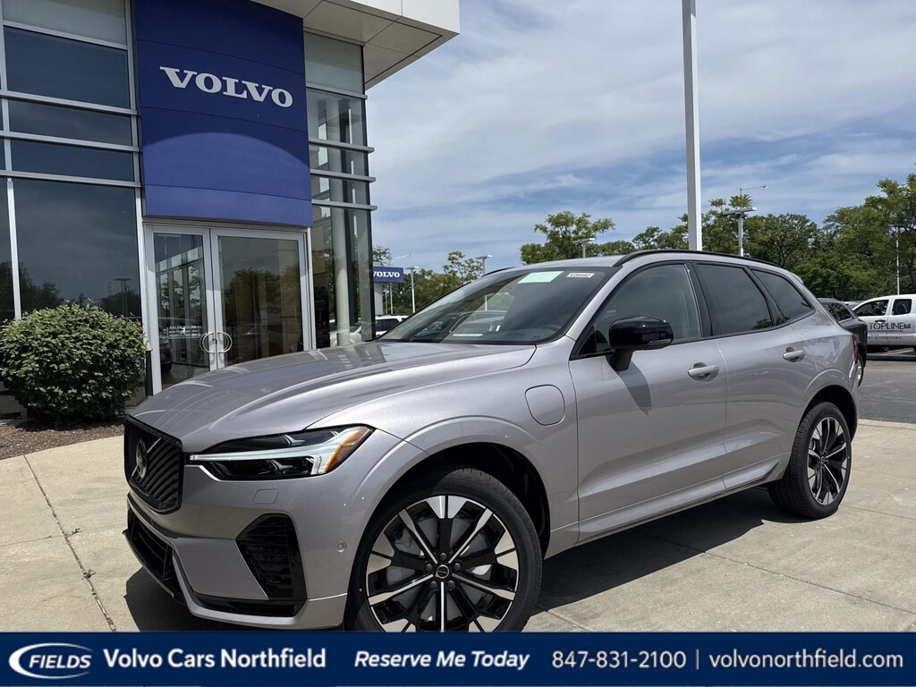New 2026 Volvo XC60 plug-in hybrid T8 Plus SUV